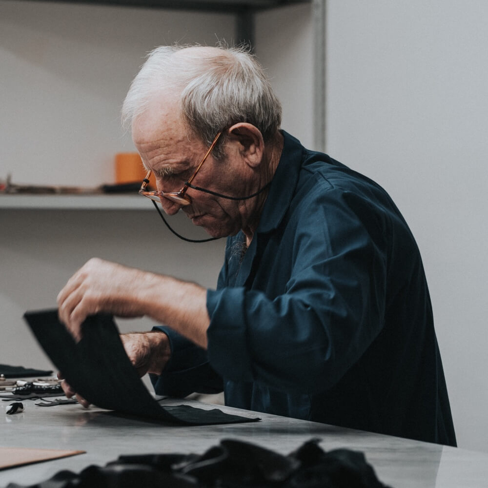 Autohandschoenen Dames Zwart - Deerskin - Handgemaakt in Italië – Luxe Leren Handschoenen – Handgemaakt in Italië – Fratelli Orsini® - Productie - 1